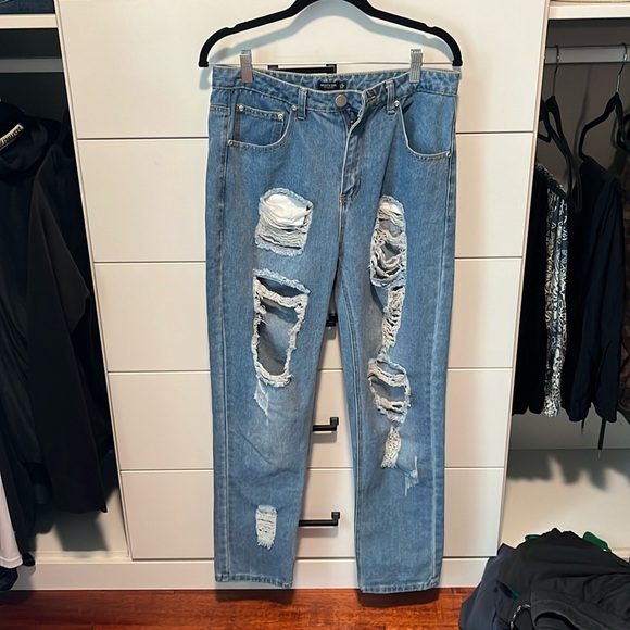 Jeans - Picture 1 of 3